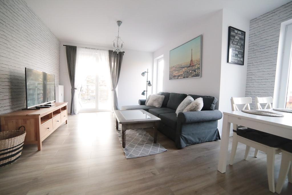 Apartament Paris Kolobrzeg Dış mekan fotoğraf