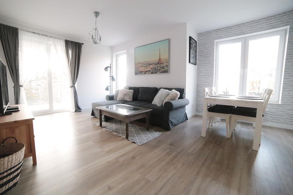 Apartament Paris Kolobrzeg Dış mekan fotoğraf